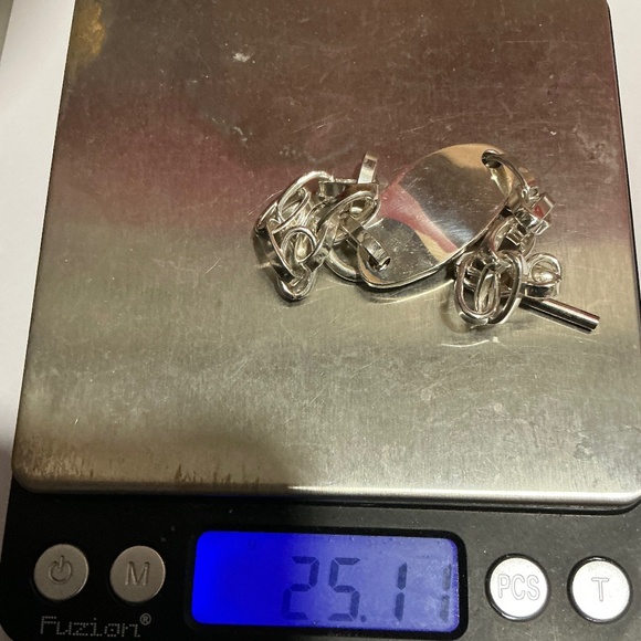 LIKE NEW Sterling Silver ID Bracelet. 7.75 inches long - Picture 6 of 6